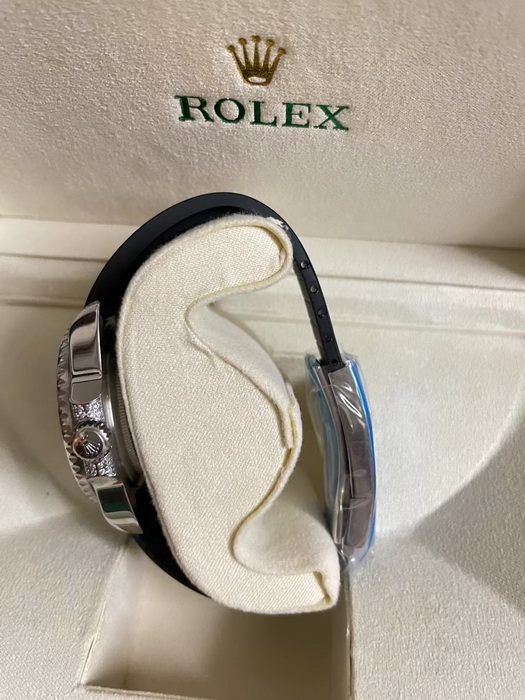 R*l*x watches-171